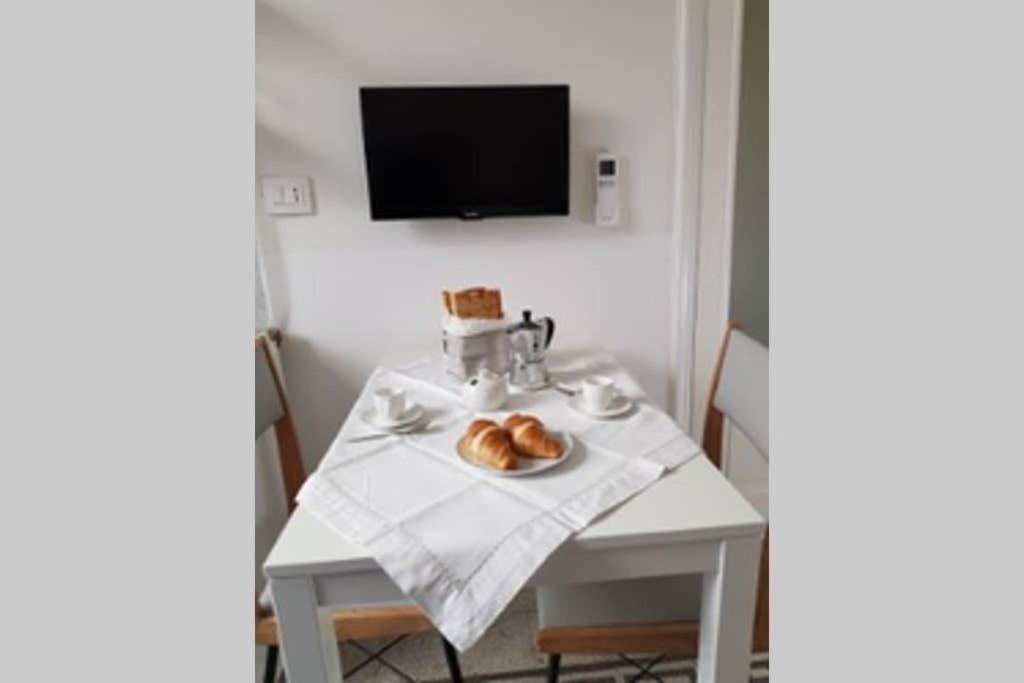 Casa Retro. Historic Center - Apartamento La Spezia